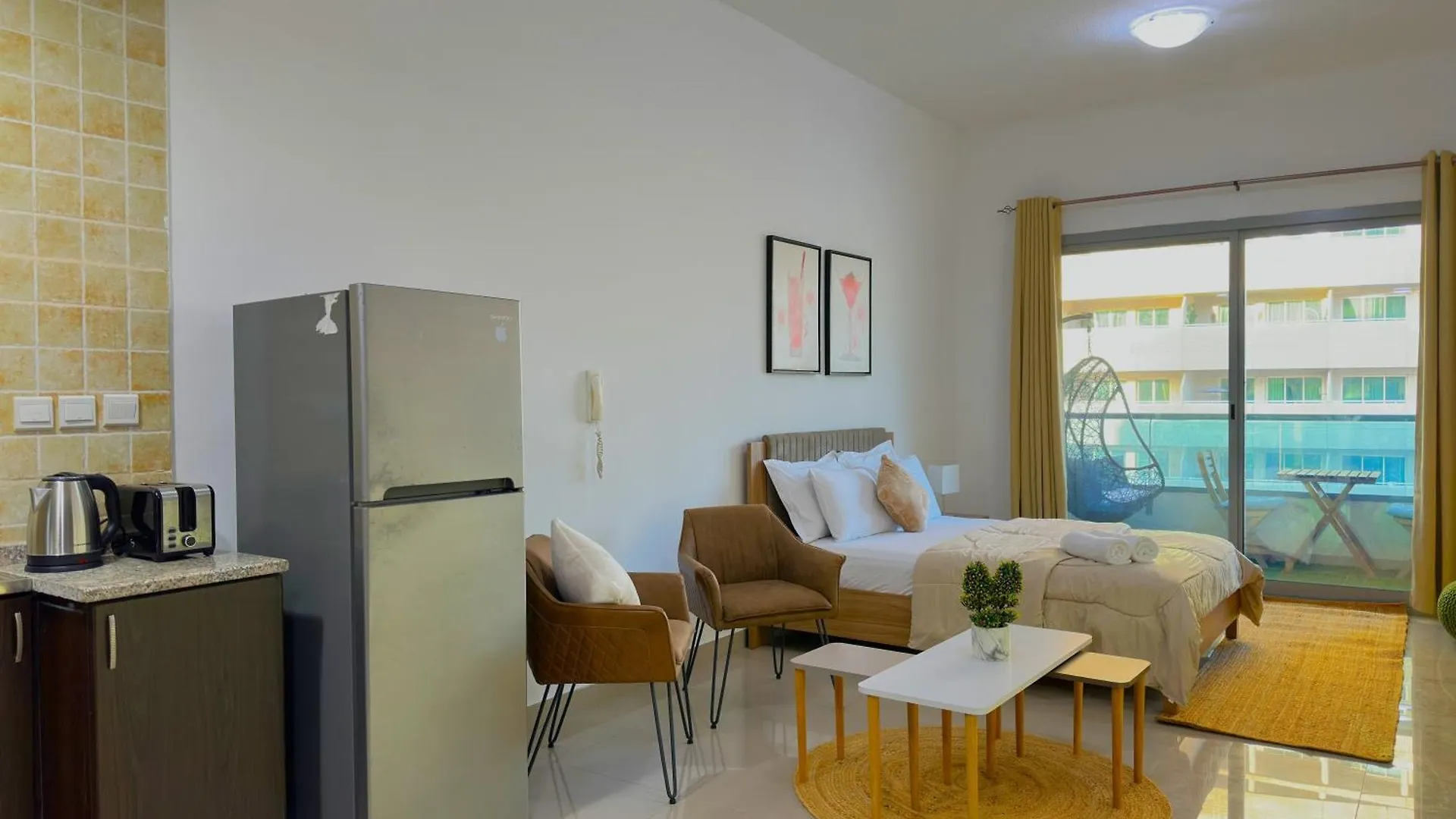 Apartment 35% Off In Top View Studio W/ Balcony In Marina Dubai United Arab Emirates