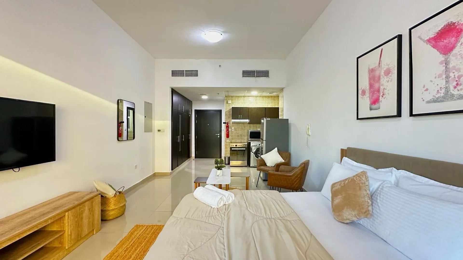 Apartment 35% Off In Top View Studio W/ Balcony In Marina Dubai